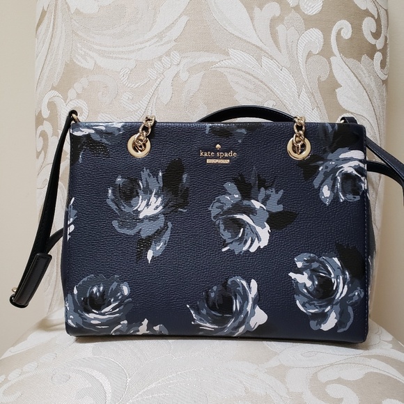kate spade Handbags - NWOT Kate Spade Satchel